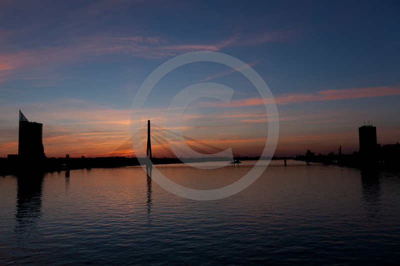 Canon EOS 5D Mark IIEF16-35mm f/2.8L II USM31 mm56°57'55