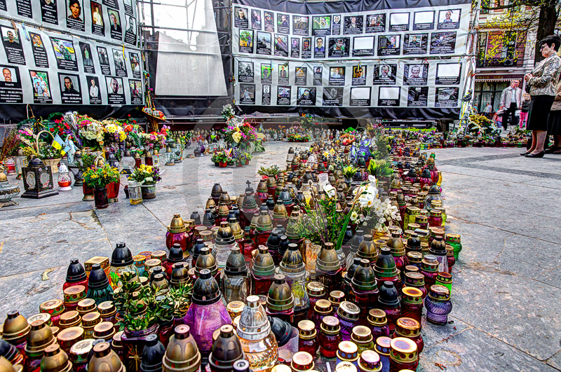 Canon EOS-1D XEF24-70mm f/2.8L II USM24 mm49°50'27
