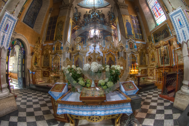 Canon EOS-1D XEF8-15mm f/4L FISHEYE USM15 mm49°50'32